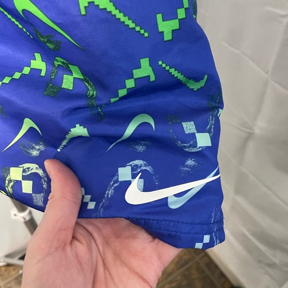 Men’s‎ Nike Digi Swoosh Ombré 7” Swim Trunks size XL - Picture 2 of 8